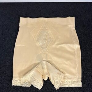 Rago Vintage Girdle Womens Size 38/4X Beige Lace Trim High Waist Shapewear